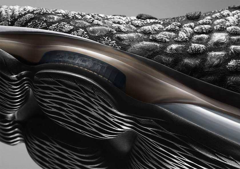 耐克勒布朗17黑白色