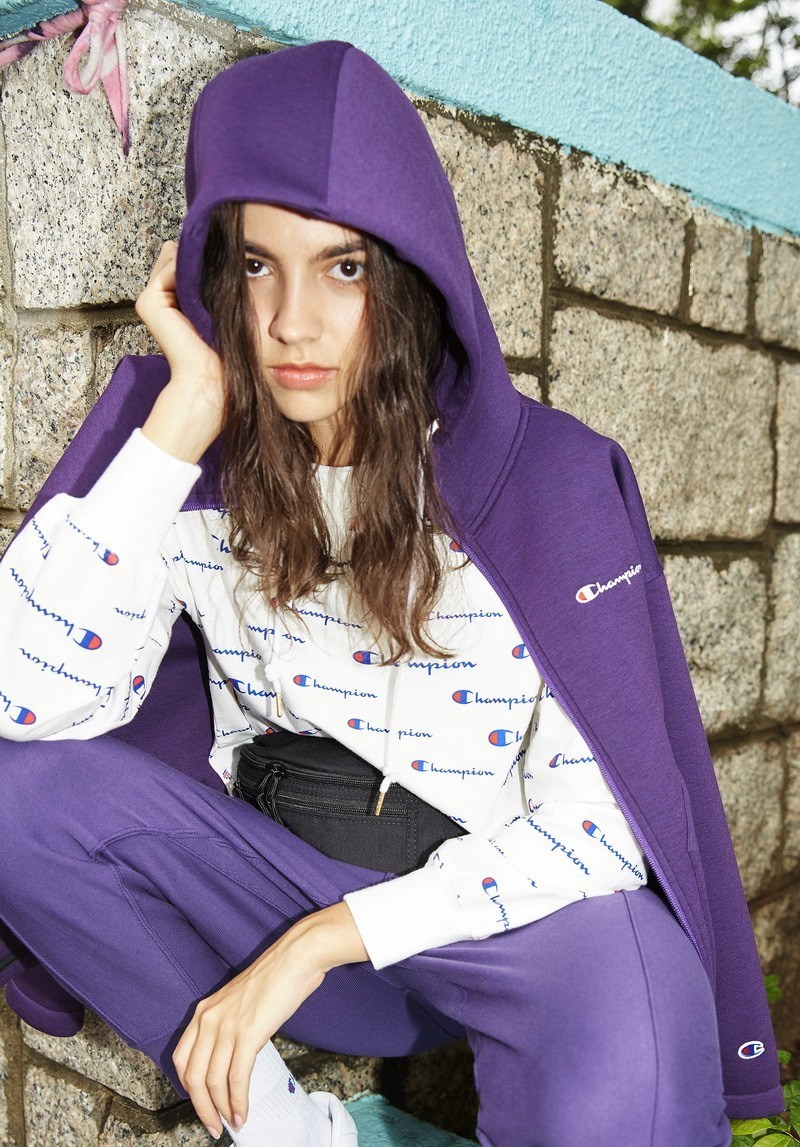 Champion å¨æ° 2019 ç§å¬ç³»åæ­£å¼éåº