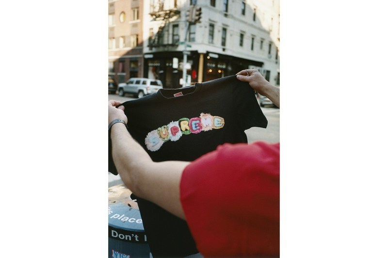 Supreme 2019 ç§å¬ T-Shirt ç³»åè¿½å ç¼ä½