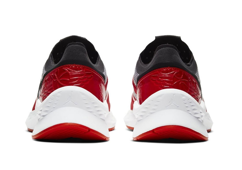 Jordan Air Zoom 85 Runner Chicago发售日期