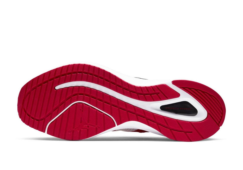 Jordan Air Zoom 85 Runner Chicago发售日期