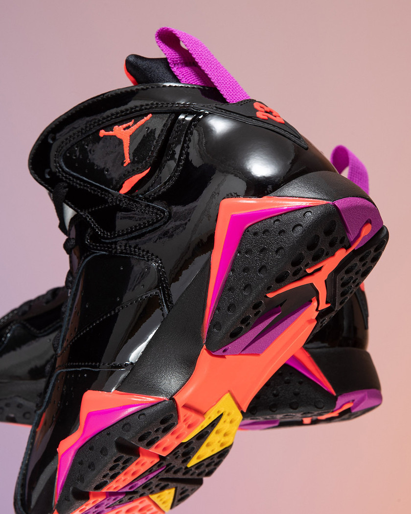 Air Jordan 7 Patent Leather WMNS 313358-006 Release Date