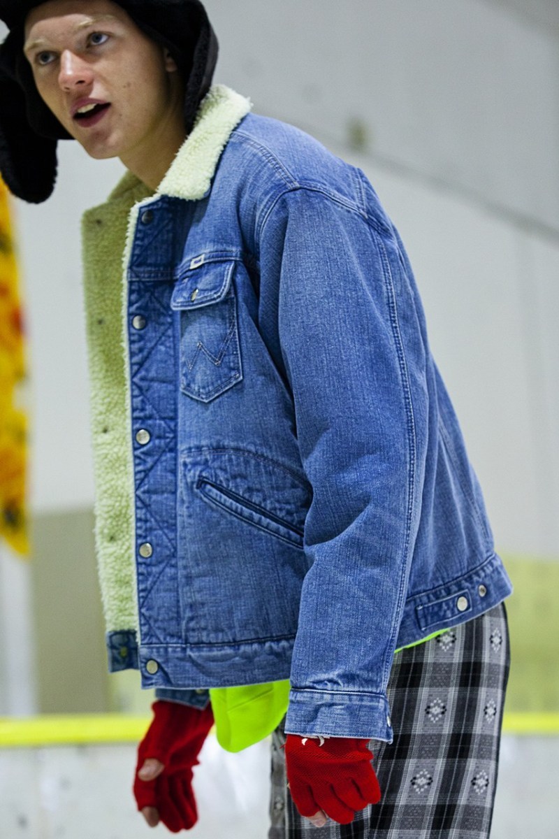 YSTRDYâS TMRRW ææç¾åå·¥è£åç Wrangler æ¨åºå¨æ°è¯ä¹ç³»å