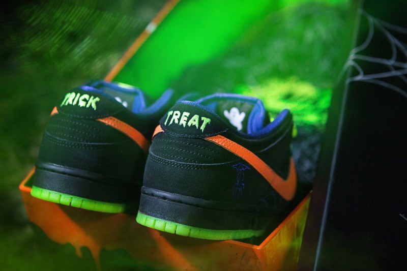è¿è³ Nike SB Dunk Low Pro è¬èç¯å¥æ³¨éè²ãNight of Mischiefã