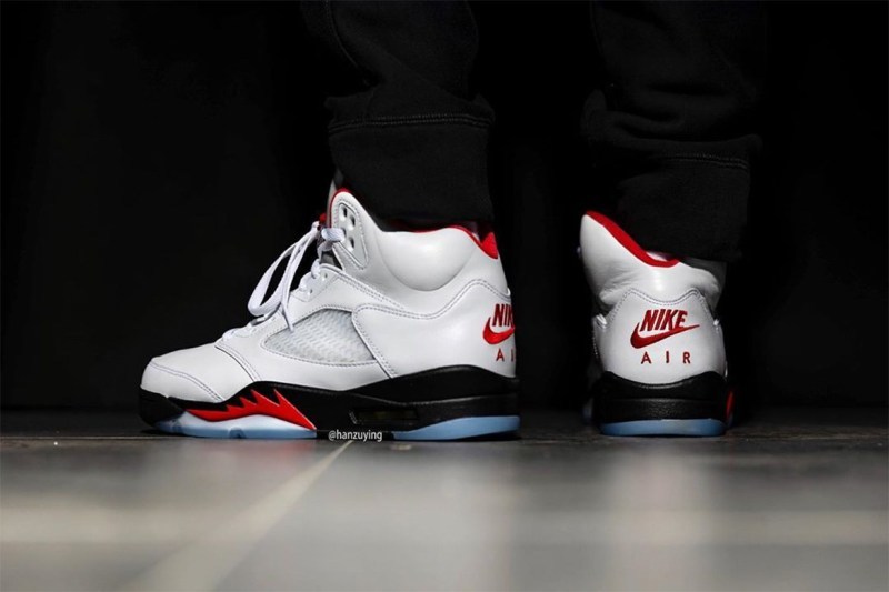 çå
è¿è³ Air Jordan 5 OG ç¶å
¸é
è²ãFire Redãä¸è
³å輯