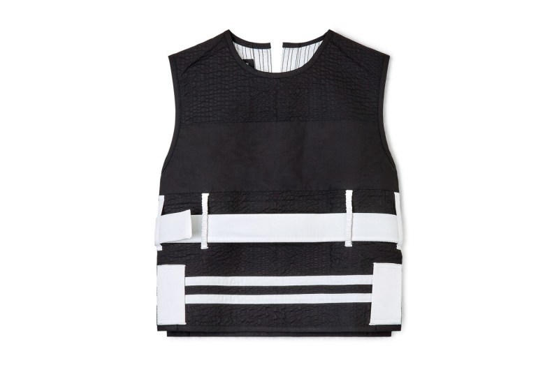 çåé è¦½ Dover Street Market å«æ¦éåº 15 é±å¹´è¯ä¹ä¼åãMONOCHROMARKETã