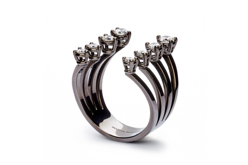 çåé è¦½ Dover Street Market å«æ¦éåº 15 é±å¹´è¯ä¹ä¼åãMONOCHROMARKETã