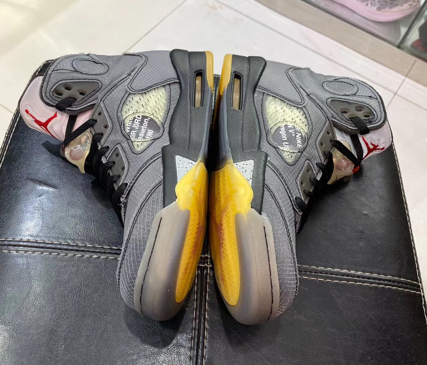 ç°ç½è²Air Jordan 5 V CT8480-001åå:registered:æ¥æä»·æ ¼