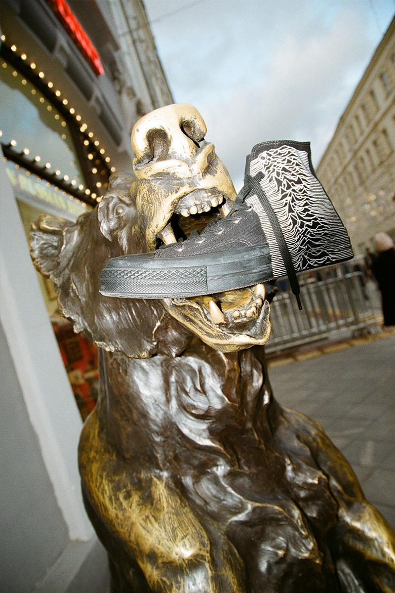 PLEASURES x Joy Divison x Converse éåºä¸æ¹ééè¯ä¹ Chuck 70