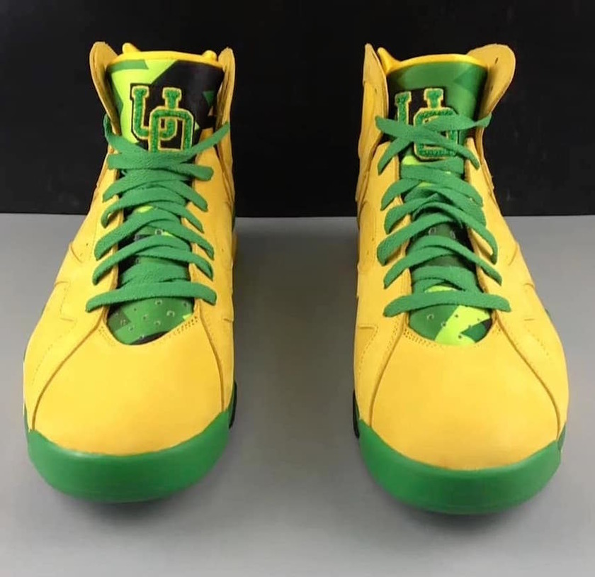 Air Jordan 7 Oregon Ducks Yellow PE