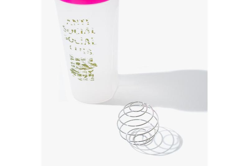 å¹´æ«çµæ¥µè¯ä¹ï¼Anti Social Social Club x UNDEFEATED è¯ä¹ç³»åæ£å¼å
Ž