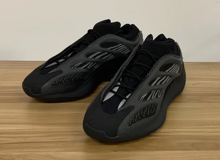 adidas Yeezy 700 V3 Blackåå:registered:æ¥æ