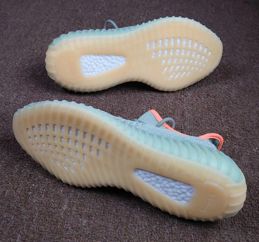 adidas Yeezy Boost 350 V2æ²æ¼ é¼ å°¾èFX9035