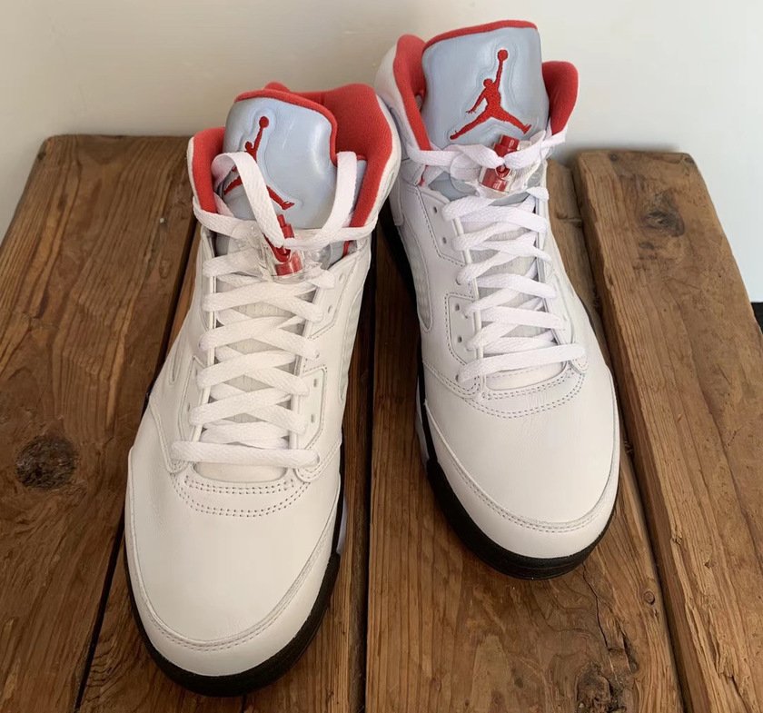Air Jordan 5 Fire Red DA1911-102
