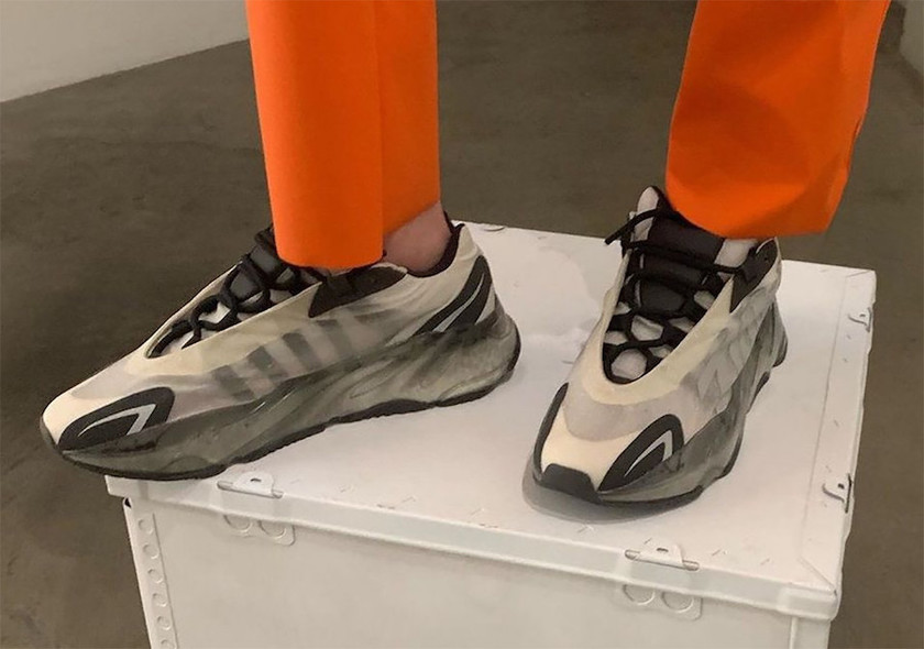 adidas Yeezy Boost 700 MNVN Boneåå:registered:æ¥æ