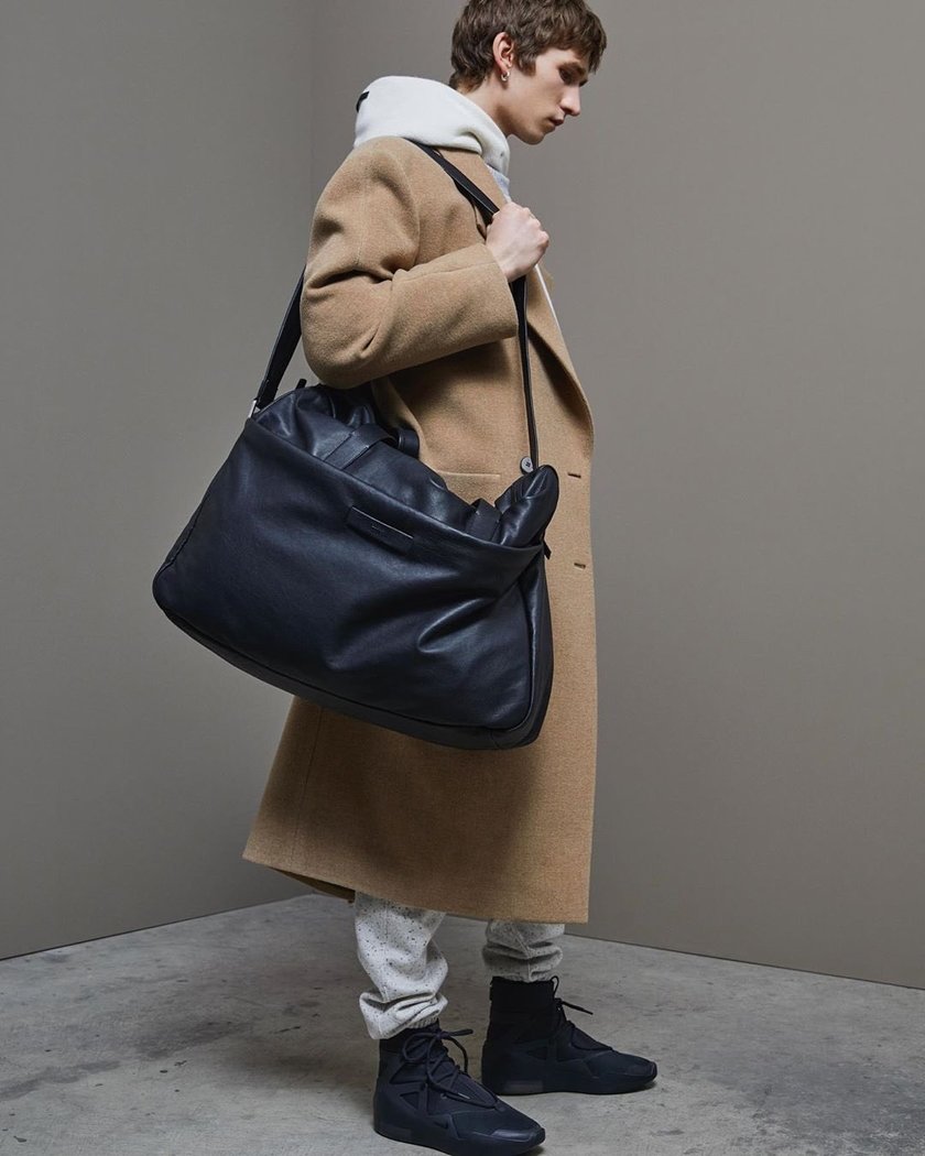 Nike Air Fear of God 1é»è²ç»é¢é:copyright: