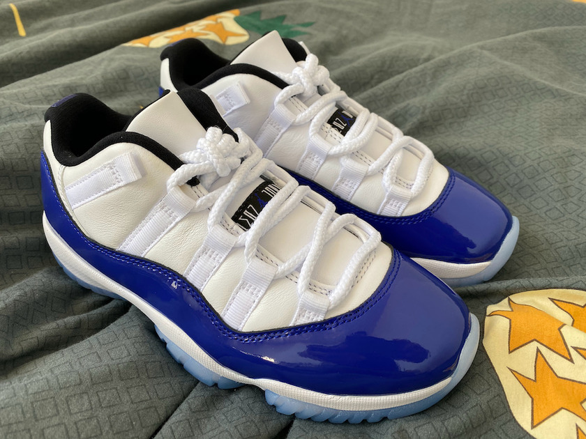 Air Jordan 11 Low WMNS Concord AH7860-100åå:registered:æ¥æä»·æ ¼