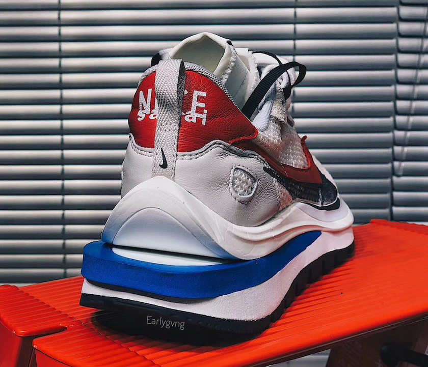 sacai Nike VaporWaffle Sail Light Bone Game Royal Sport Fuchsiaå叿¥æ