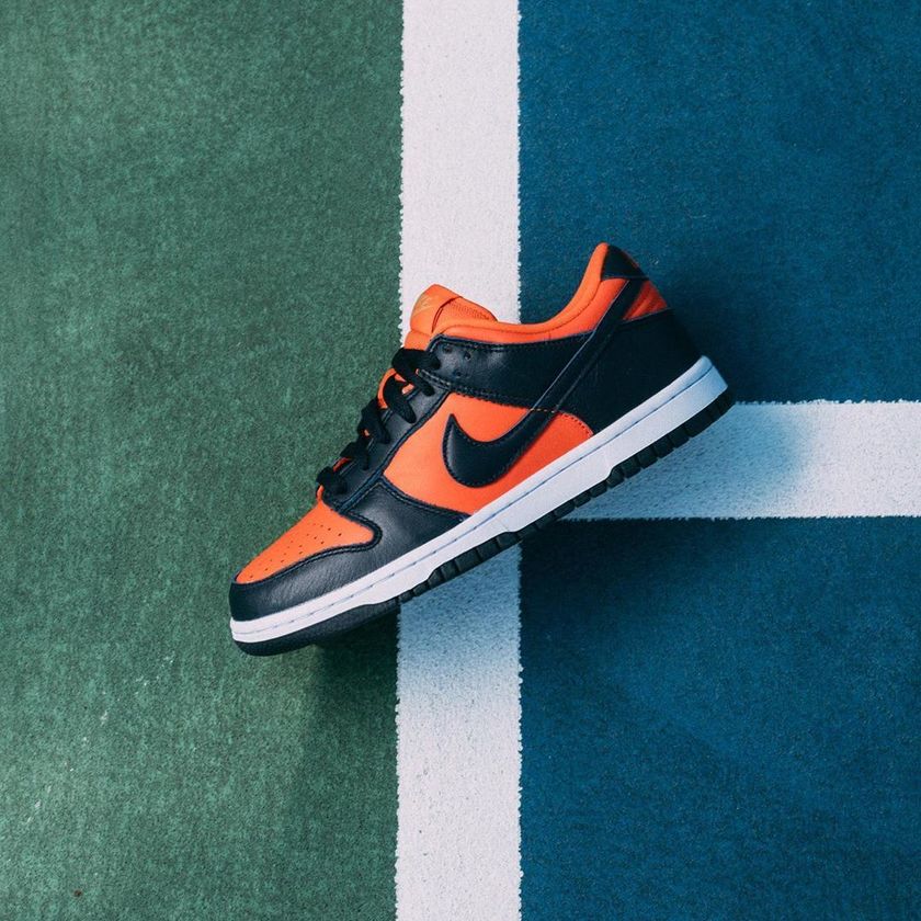 CU1727-800,Dunk Low,Nike CU1727-800 市价超 2K！下周发售！看看蓝橙 Dunk Low 上脚效果如何！