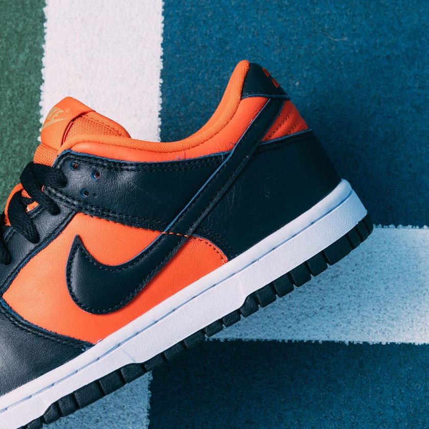 CU1727-800,Dunk Low,Nike CU1727-800 市价超 2K！下周发售！看看蓝橙 Dunk Low 上脚效果如何！