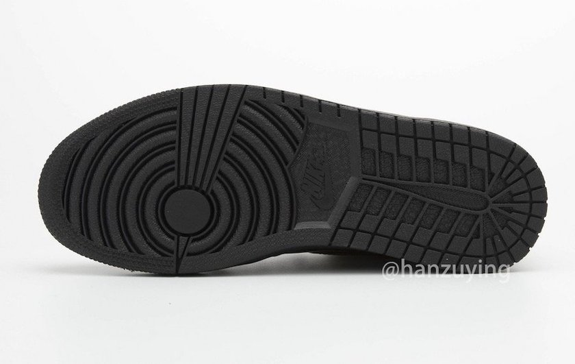 Air Jordan 1 Black Metallic Gold Patent Leather 555088-032 Release Date