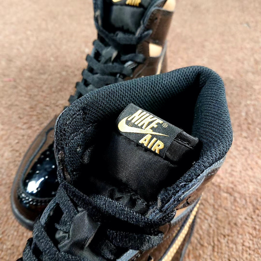 Air Jordan 1 Patent Black Gold 555088-032 Release Date
