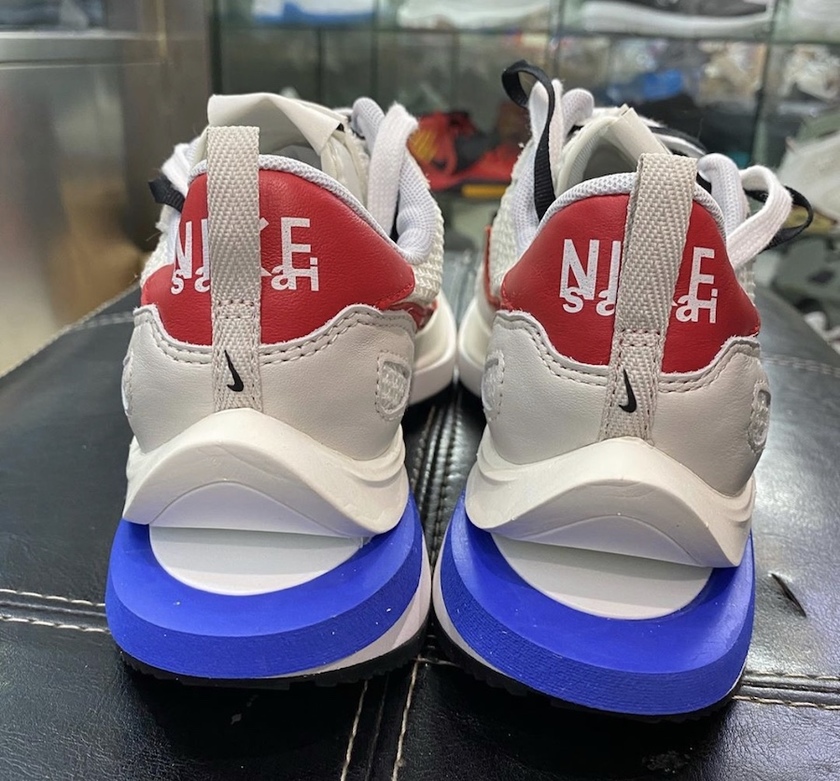 sacai Nike VaporWaffle Game Royal Sport Fuchsia CV1363-100 Release Date