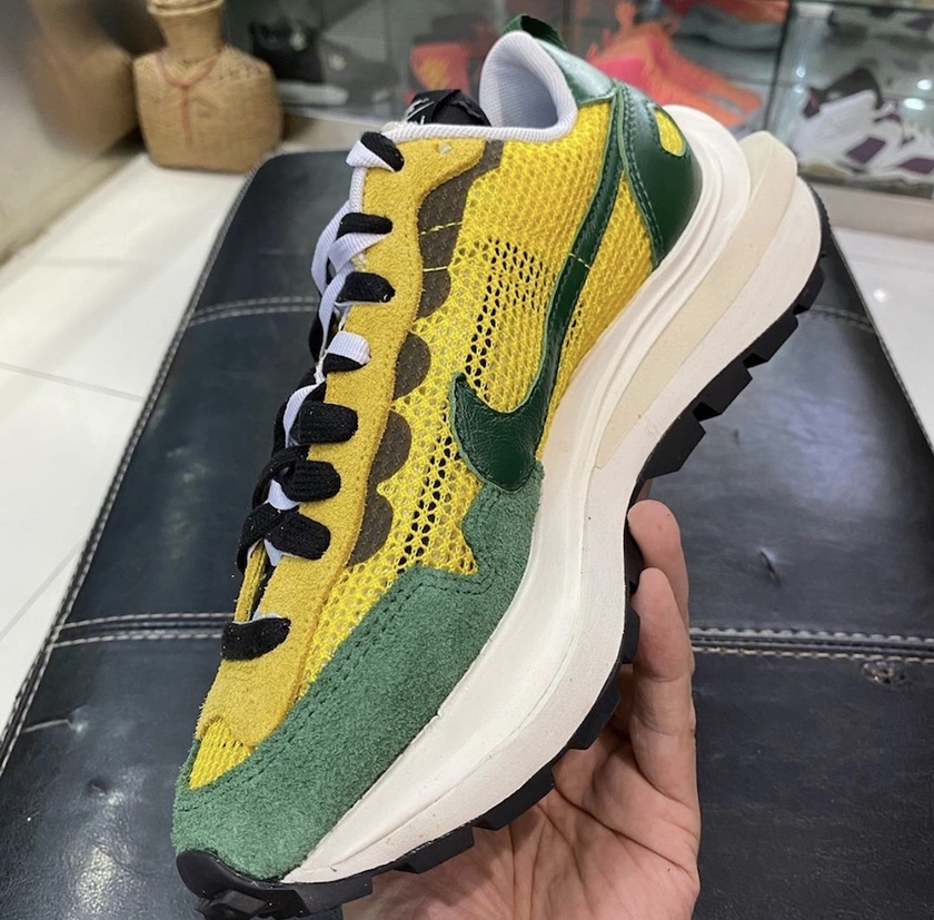 sacai Nike VaporWaffle Tour Yellow Stadium Green CV1363-700åå:registered:æ¥æ