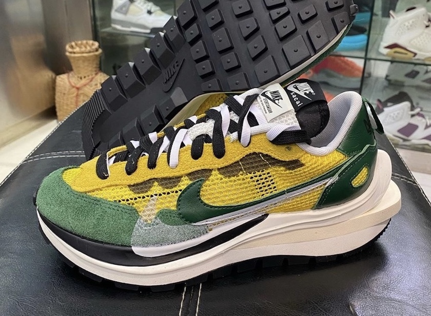 sacai Nike VaporWaffle Tour Yellow Stadium Green CV1363-700åå:registered:æ¥æ