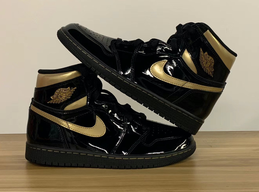 Air Jordan 1 Patent Leather Black Gold 555088-032åå:registered:æ¥æå:registered:ä»·