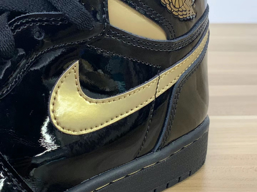 Air Jordan 1 Patent Leather Black Gold 555088-032åå:registered:æ¥æå:registered:ä»·