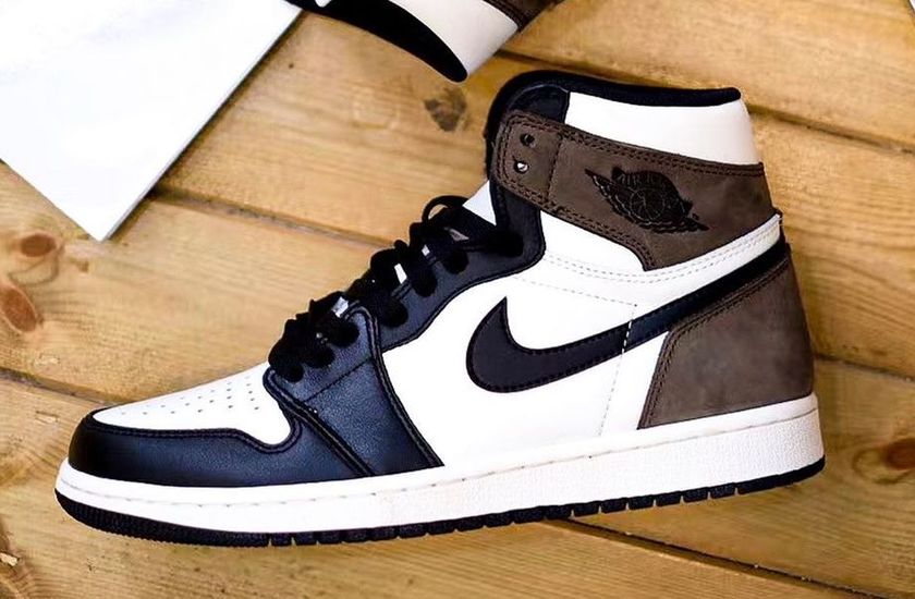 Air Jordan 1 Dark Mocha 555088-105