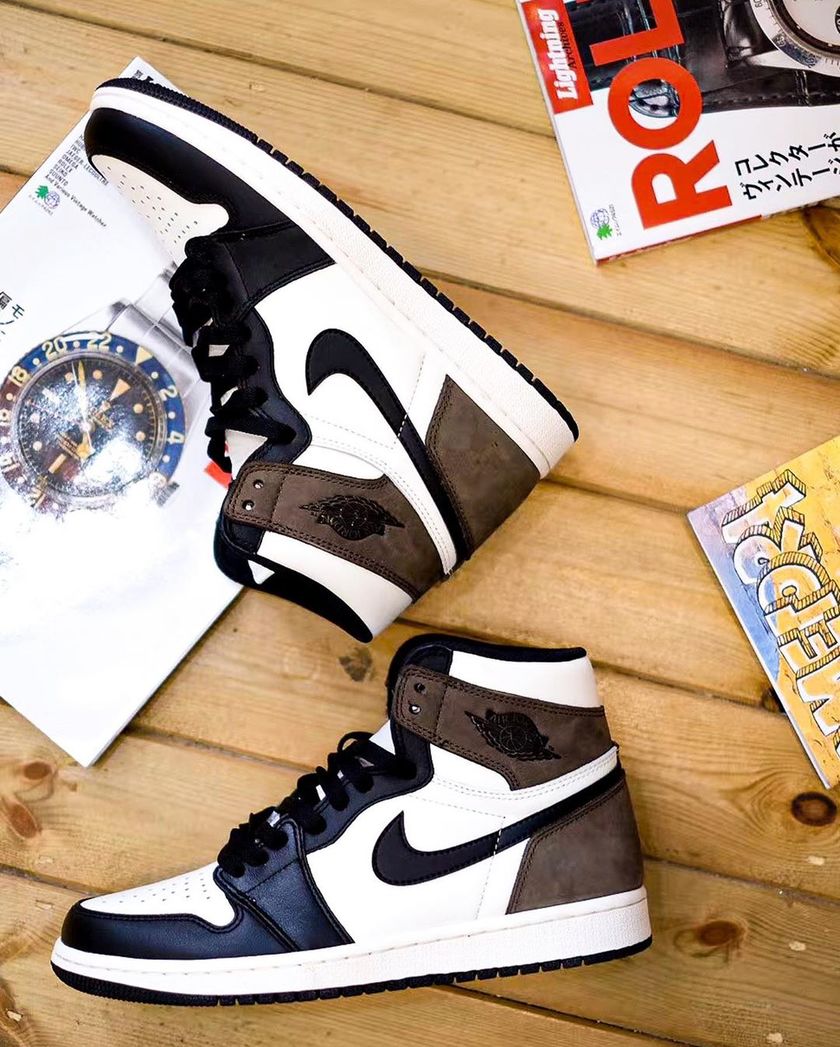 Air Jordan 1 Dark Mocha 555088-105