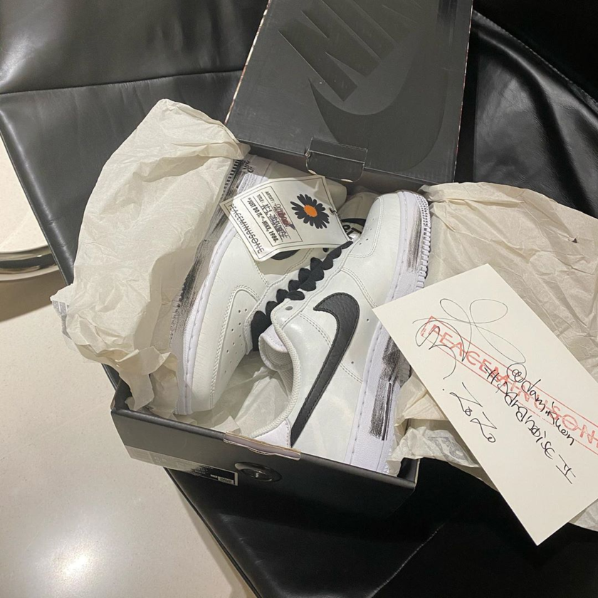 æå¿é¾,Air Force 1,AF1,Nike,PEACE  å¤ä½äº²åæ¢åæåºï¼æå¿é¾ x AF1 2.0 å¯è½åªæä¸ä¸ªçæ¬ï¼ï¼