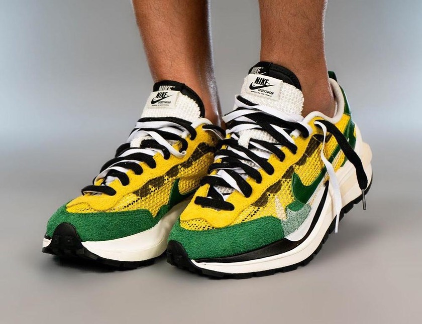 sacai Nike VaporWaffle Tour Yellow Stadium Green CV1363-700 Release Date On-Feet