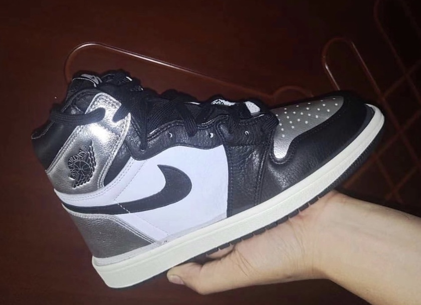 Air Jordan 1 Silver Toe CD0461-001åå:registered:æ¥æå:registered:ä»·