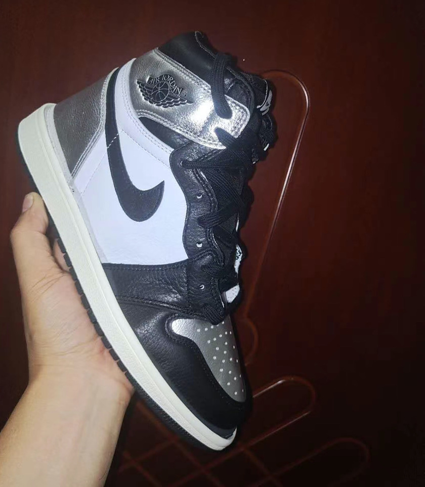 Air Jordan 1 Silver Toe CD0461-001åå:registered:æ¥æå:registered:ä»·