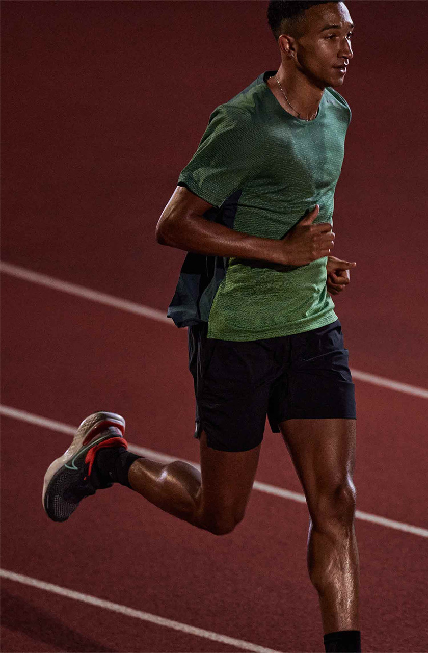 React Infinity,ZoomX Invincibl  今早 Nike 发布两双新跑鞋！ZoomX 家族再添新成员！