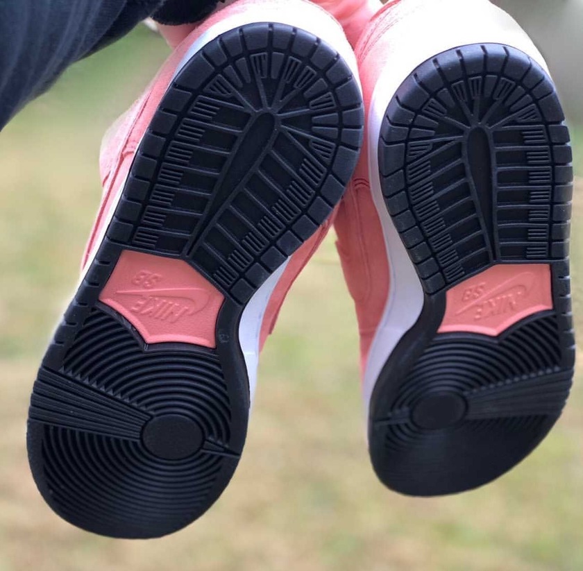 Nike SB Dunk Low Atomic Pink Pig CV1655-600 Release Date In-Hand