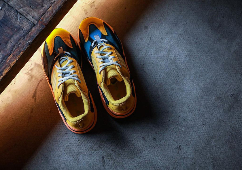 adidas Yeezy Boost 700 Sunåå:registered:æ¥æå:registered:ä»·