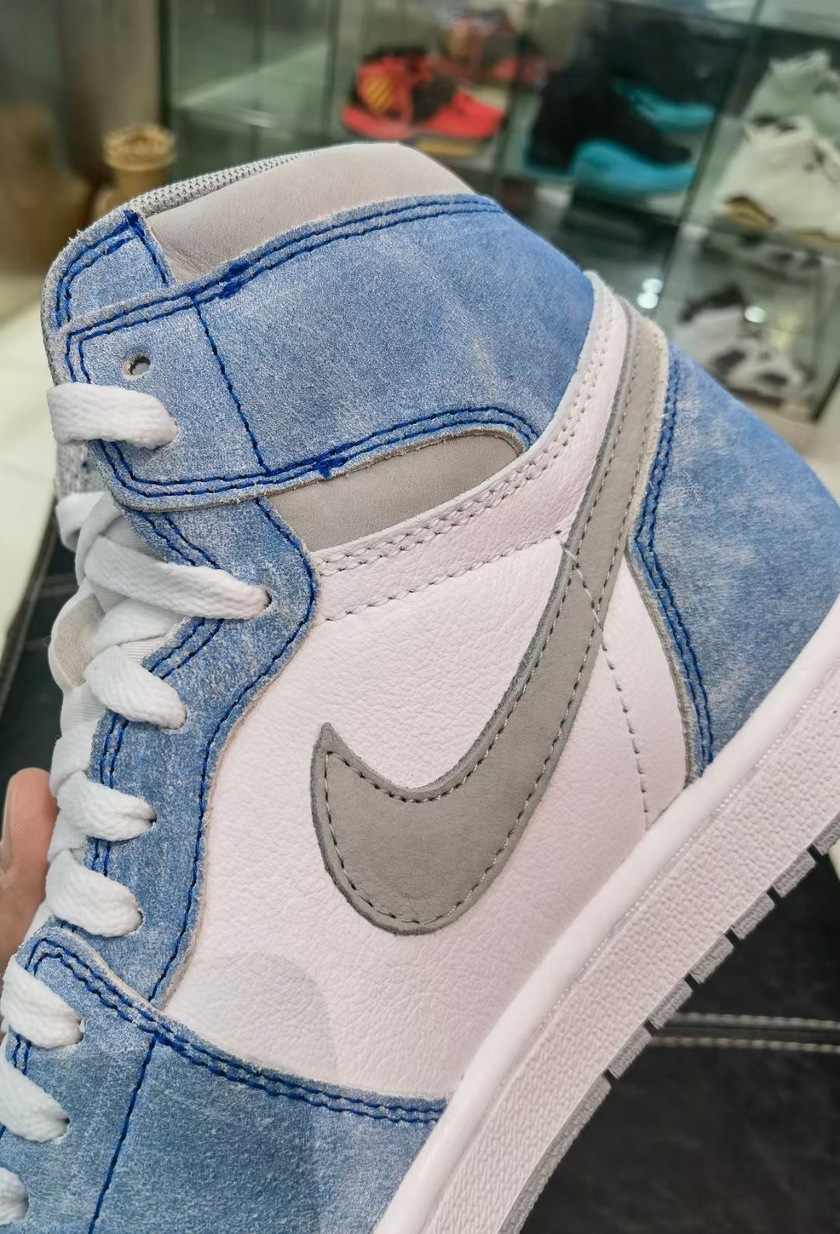 Air Jordan 1 High OG Hyper Royal 555088-402åå:registered:æ¥æ