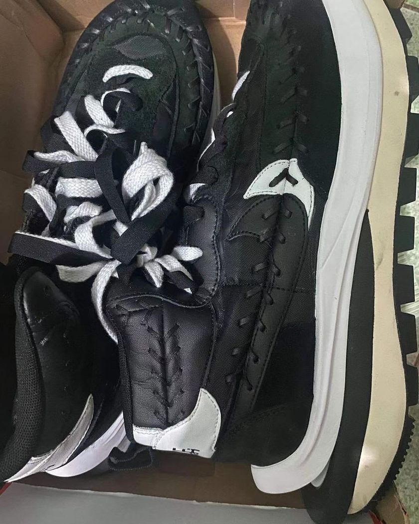 Sacai Jean Paul Gaultier Nike VaporWaffleåå:registered:æ¥æ