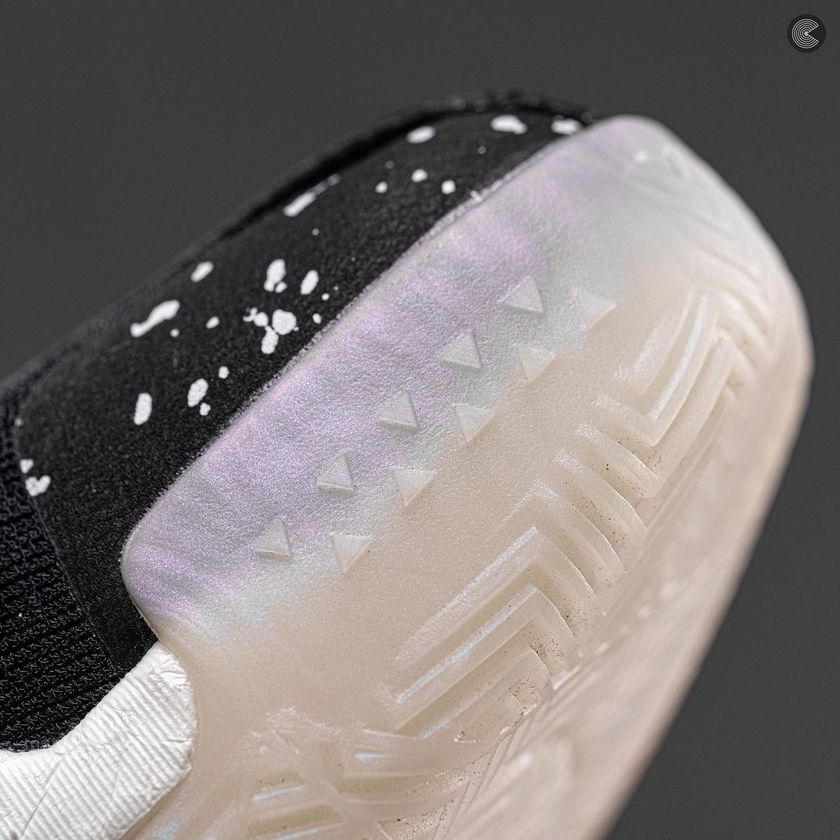 超火,的,匹克,「,大,三角,」,又来,了,这次,是,  超火的匹克「大三角」又来了！这次是经典的奥利奥配色！