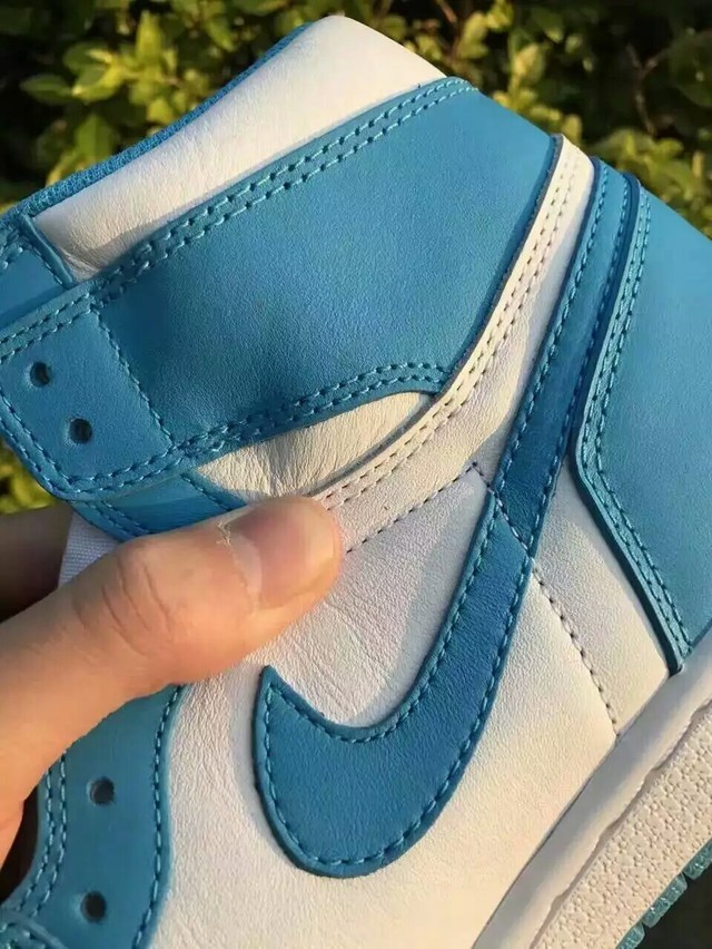 aj1蓝白 | 当客|运动装备鉴定|球鞋鉴定|耐克鉴定