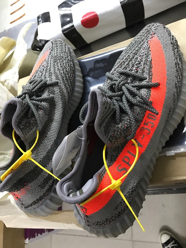 Adidas yeezy 350 v2 椰子 灰橙 46码 求鉴定…