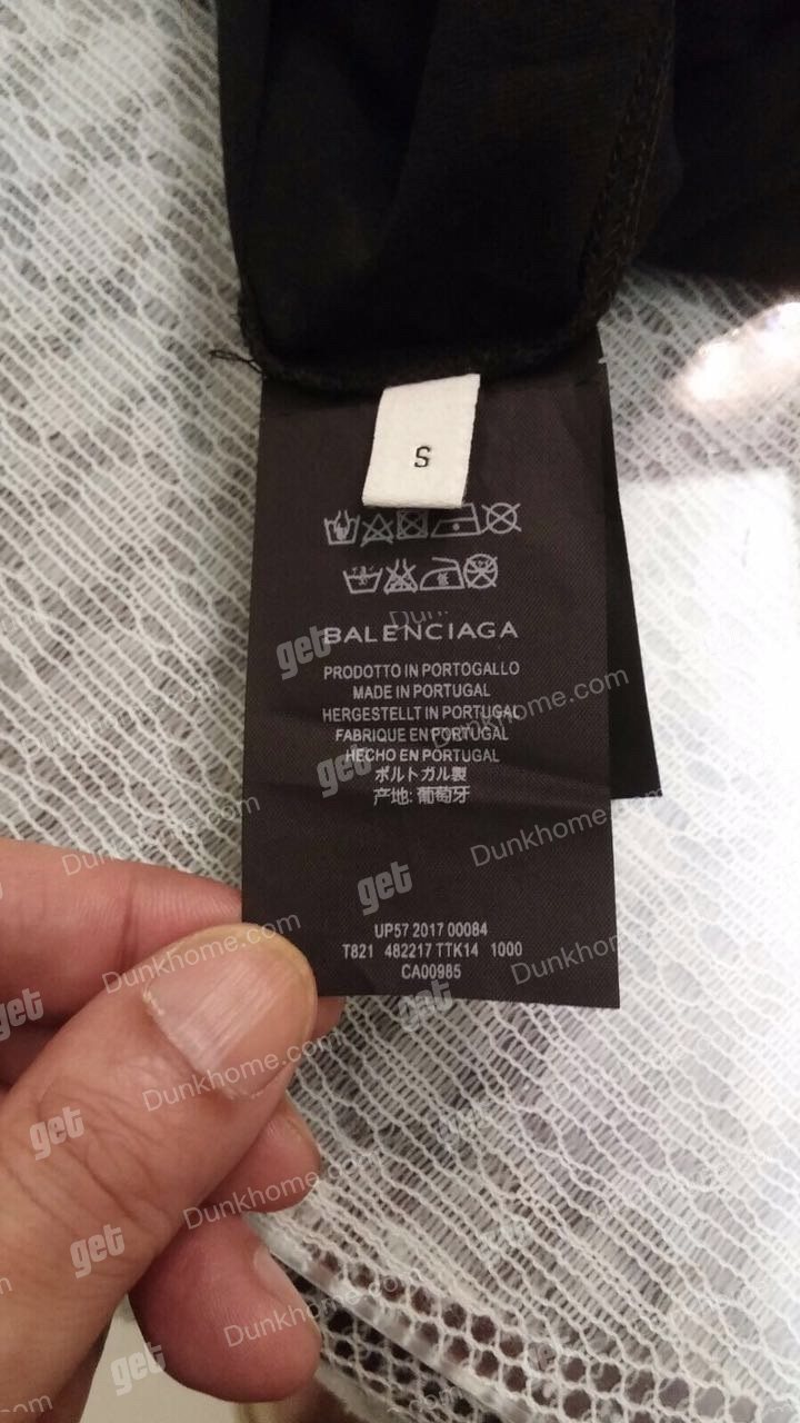 巴黎世家可乐短袖