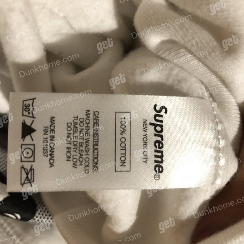 supreme 漫画卫衣