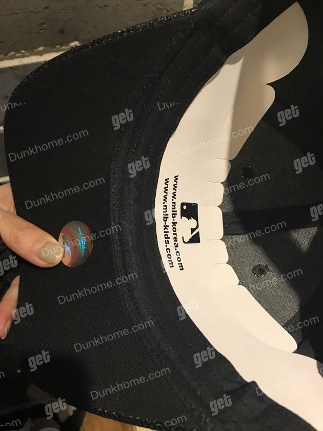 MLB帽子求鉴定真假