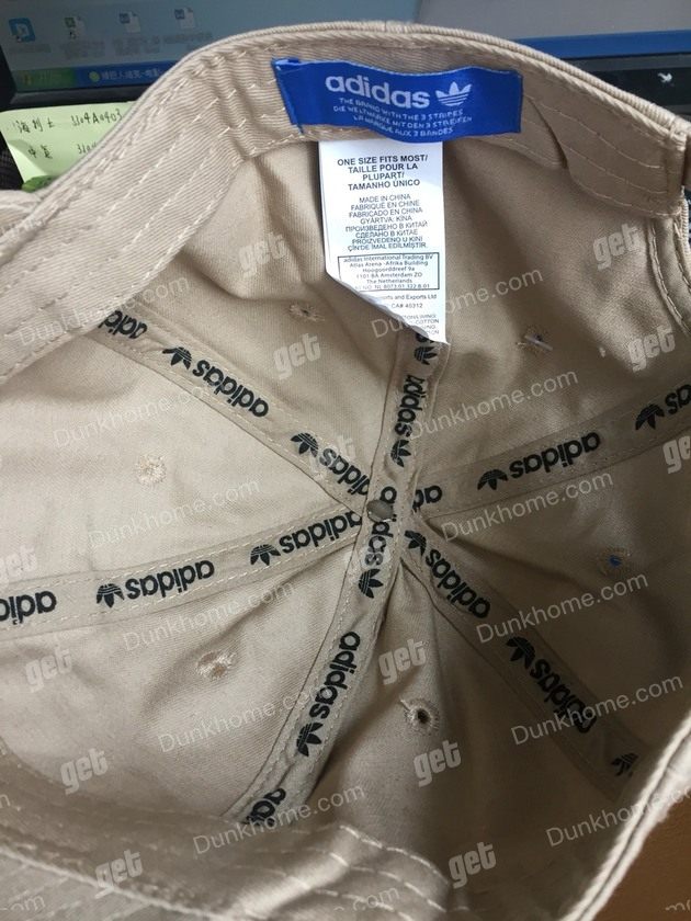 阿迪帽子鉴定真假