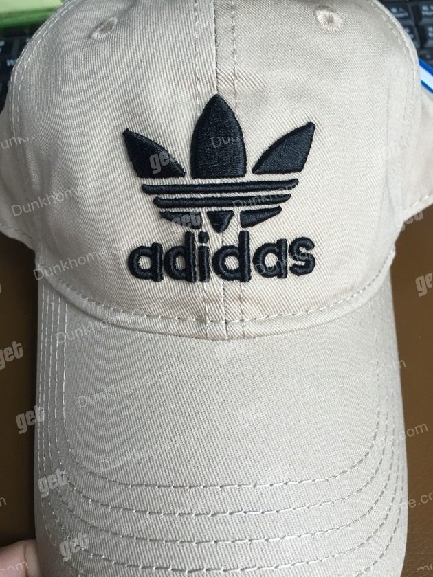 阿迪帽子鉴定真假